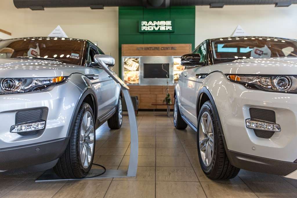 Land Rover Houston Central | 7025 Old Katy Rd, Houston, TX 77024, USA | Phone: (800) 300-4579