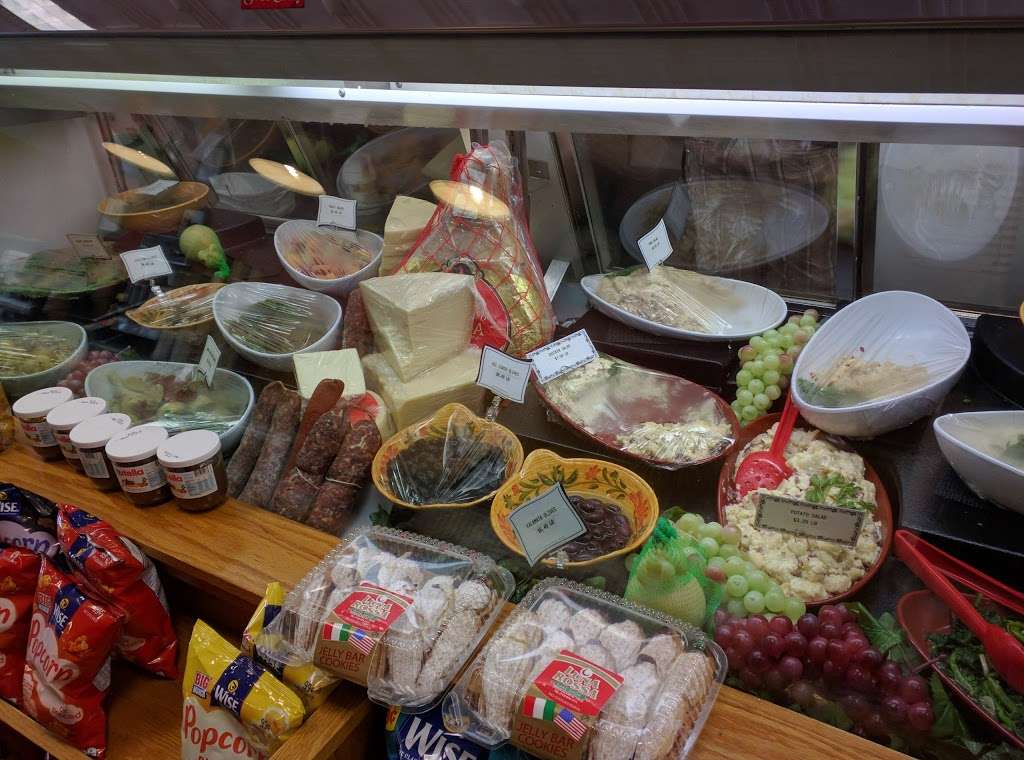 Rose Hill Deli | 664 Columbus Ave, Thornwood, NY 10594, USA | Phone: (914) 769-8293