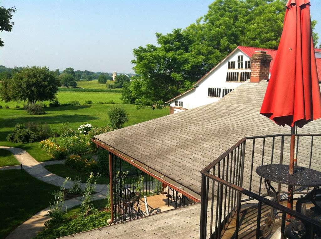 After Eight Bed & Breakfast | 2942 Lincoln Hwy E, Gordonville, PA 17529, USA | Phone: (717) 687-3664