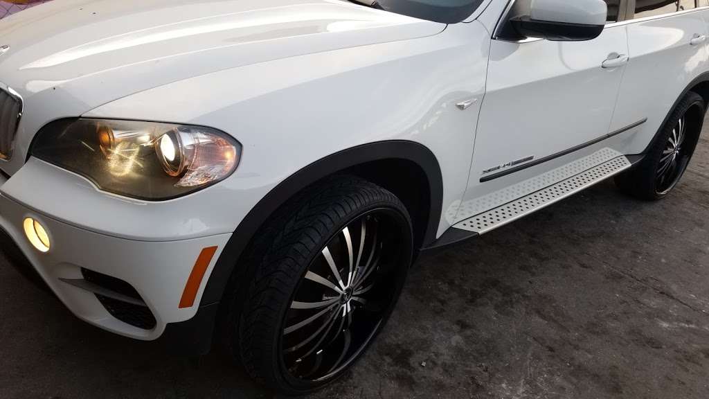 Lease 2 Own Tires and Rims | 2401 Pembroke Rd, Hollywood, FL 33020, USA | Phone: (305) 710-2815