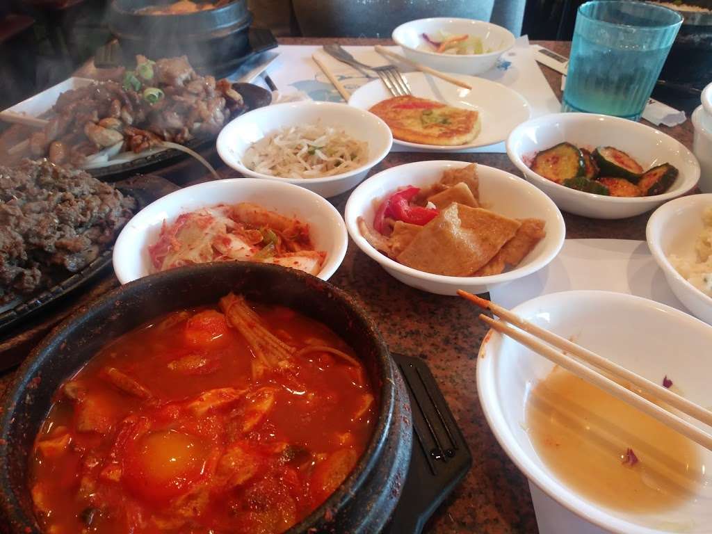 Tofu House and Korean BBQ | 140 W Valley Blvd, San Gabriel, CA 91776, USA | Phone: (626) 288-9955