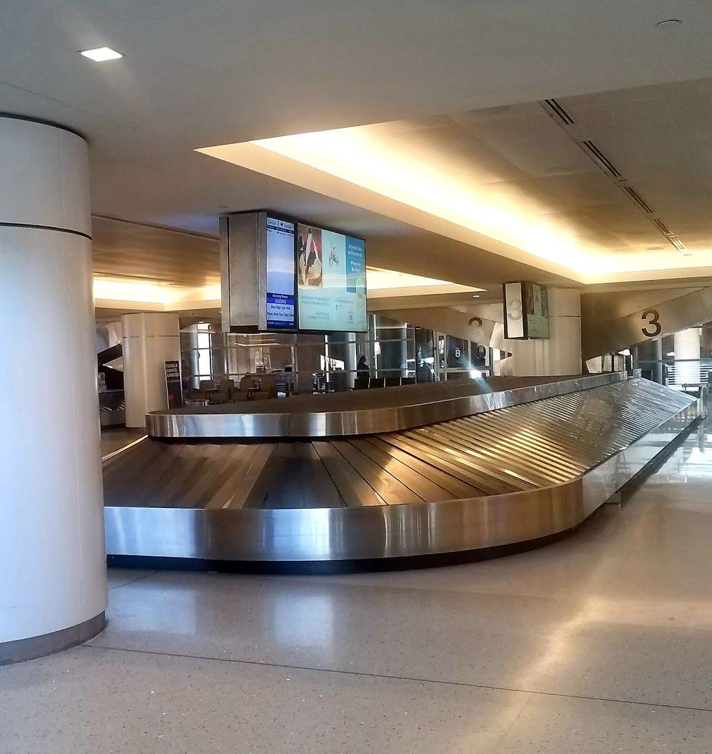 Terminal 3 | 3251 E Sky Harbor Blvd, Phoenix, AZ 85034, USA