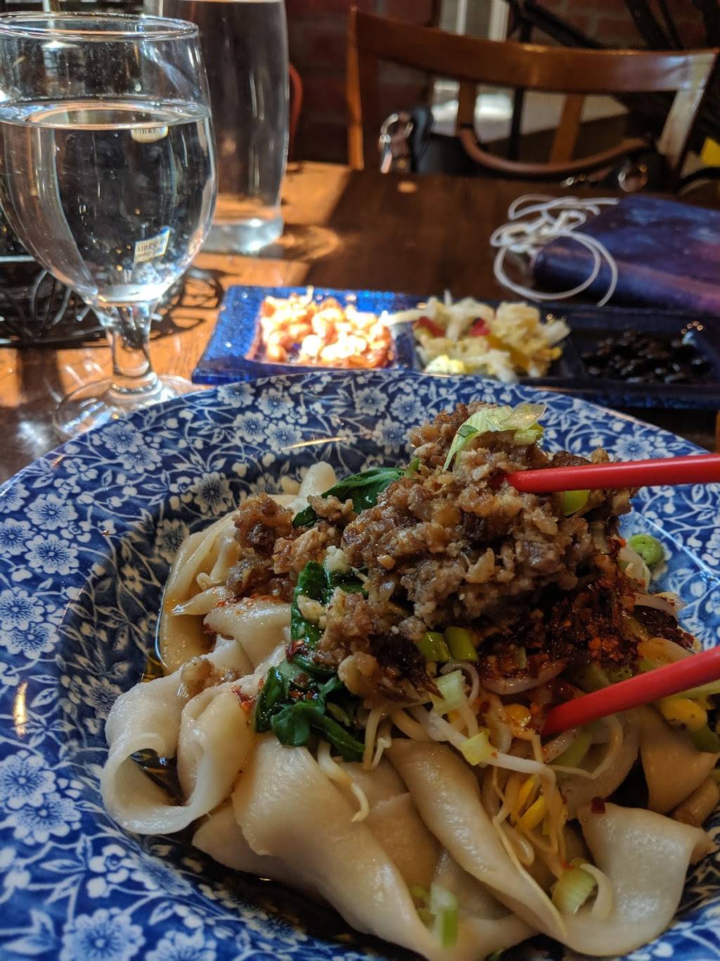 Chef Changs | 30 Massachusetts Ave, Boston, MA 02115, USA | Phone: (617) 236-1888