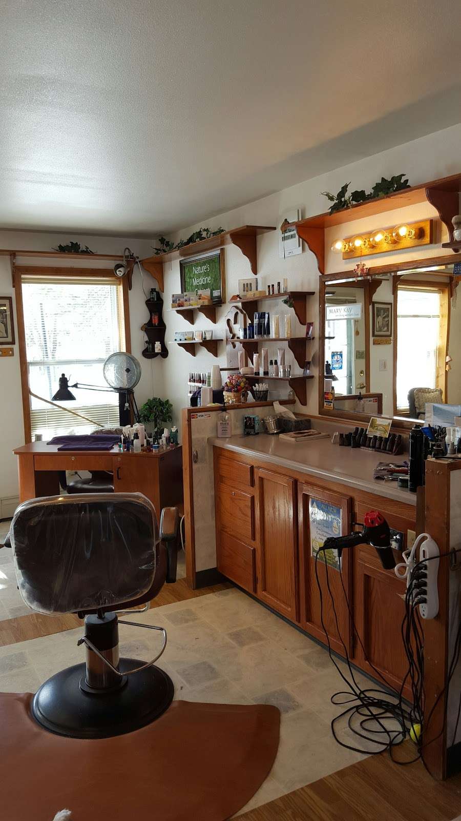 Appearance Plus Hair Salon | 465 Pine River Ln, Estes Park, CO 80517, USA | Phone: (970) 586-0900