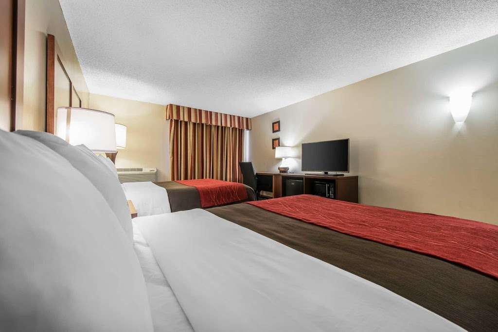 Comfort Inn & Suites Stapleton | 4685 Quebec St, Denver, CO 80216 | Phone: (303) 388-8100