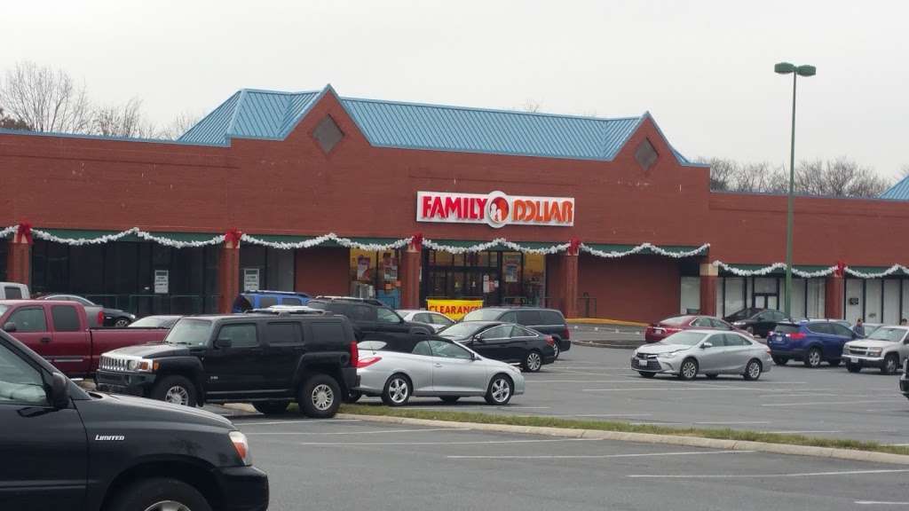 Family Dollar | 275 Muddy Branch Rd, Gaithersburg, MD 20878 | Phone: (301) 519-6980