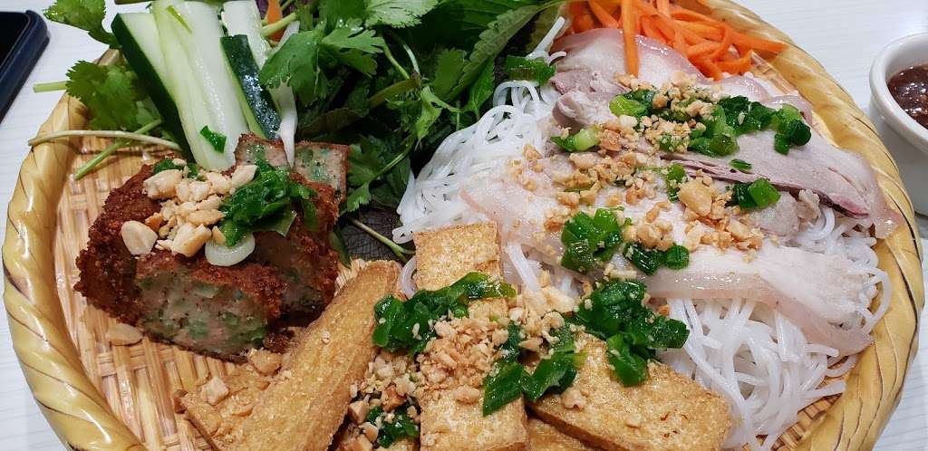 Pho Corner | 2069 N Central Expy #100, Richardson, TX 75080, USA | Phone: (972) 685-5092