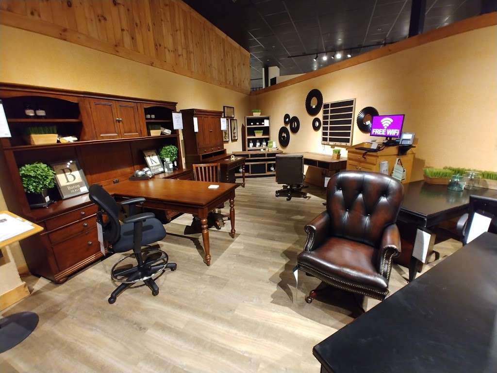 Jordans Furniture Avon | 100 Stockwell Dr, Avon, MA 02322 | Phone: (508) 580-4900