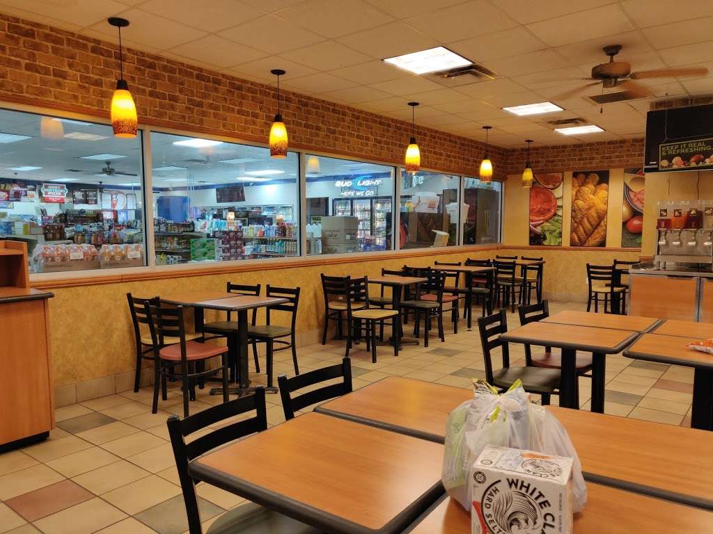 Subway | 6607 Commerce St, Wallis, TX 77485 | Phone: (979) 478-7570