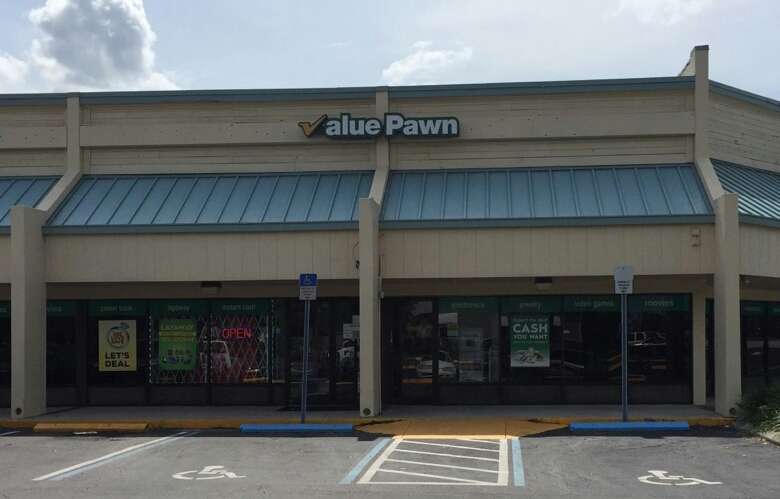 Value Pawn & Jewelry | 2200 E Semoran Blvd, Apopka, FL 32703 | Phone: (407) 814-8088