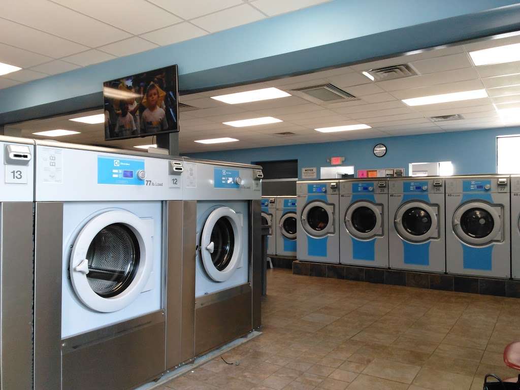 Clean Enterprises Laundromat & Car Wash | 545 Lincoln St, Oxford, PA 19363, USA | Phone: (610) 467-0433