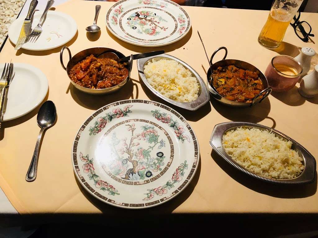 Broadway Tandoori | 252 The Broadway, London SW19 1SB, UK | Phone: 020 8542 7697
