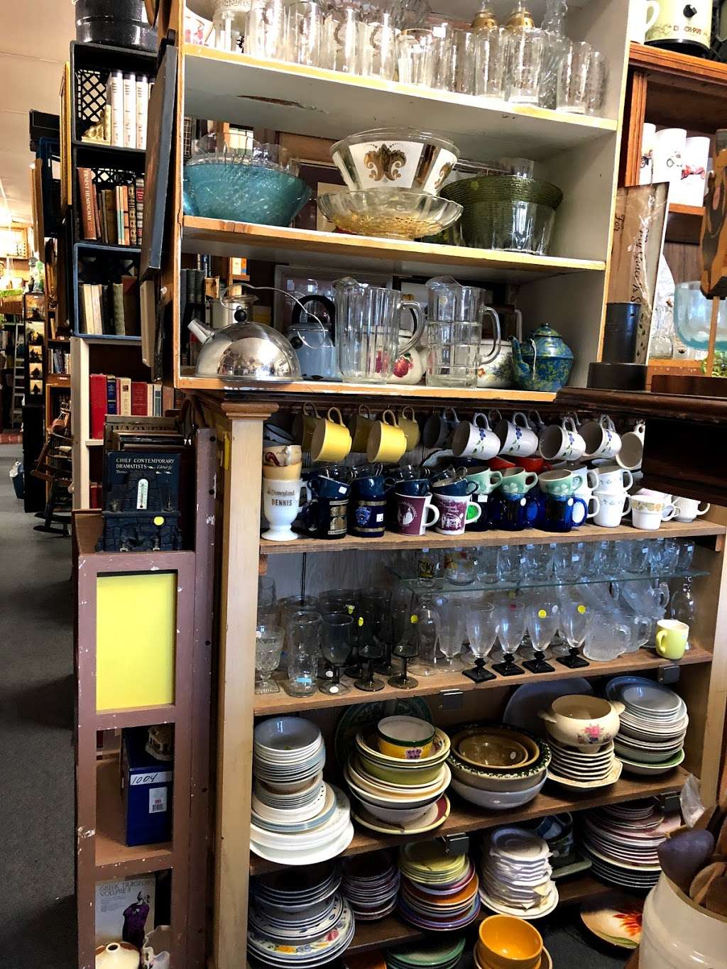 Elite Antiques & Books | 102 W Main St, Tomball, TX 77375, USA | Phone: (281) 255-2919