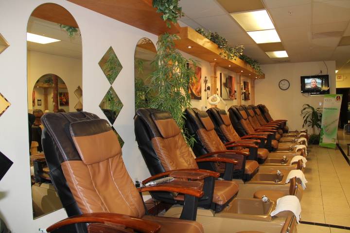 Zen Lotus Nail & Spa Jacksonville | 8221 Southside Blvd #14, Jacksonville, FL 32256, USA | Phone: (904) 928-4400