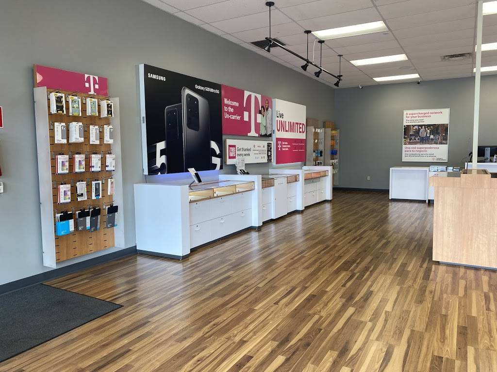 T-Mobile | 1138 Miller Park Way, West Milwaukee, WI 53214, USA | Phone: (414) 383-4236