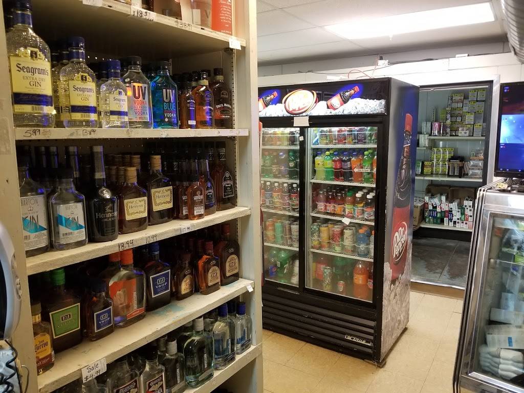 Bills Convenient Store | 3928 Maple St, Omaha, NE 68111, USA | Phone: (402) 453-4065