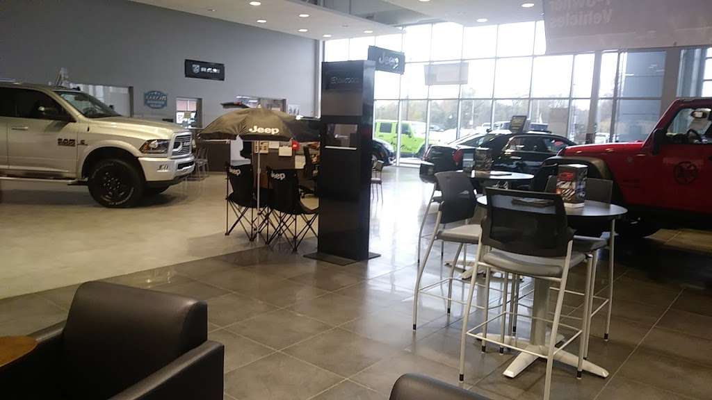 James Chrysler Dodge Jeep and Ram | 13007 Wicker Ave, Cedar Lake, IN 46303, United States | Phone: (219) 374-7171