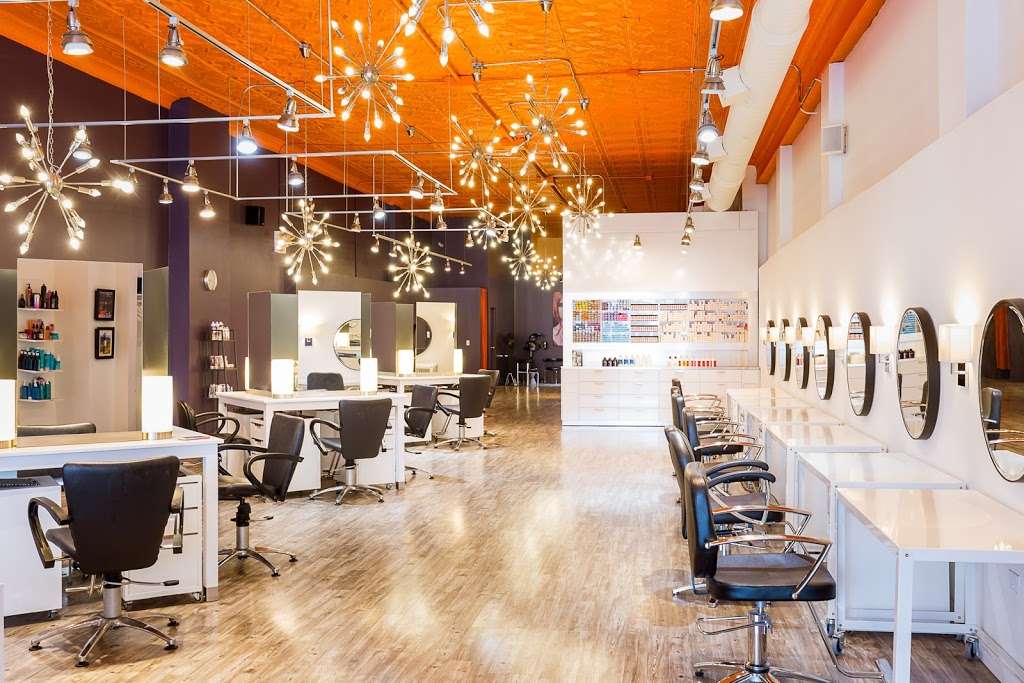 Fringe / A Salon Inc | 1437 N Milwaukee Ave, Chicago, IL 60622, USA | Phone: (773) 862-1000