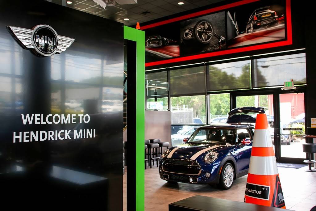 Hendrick MINI | 7036 E Independence Blvd, Charlotte, NC 28227, USA | Phone: (704) 900-3836