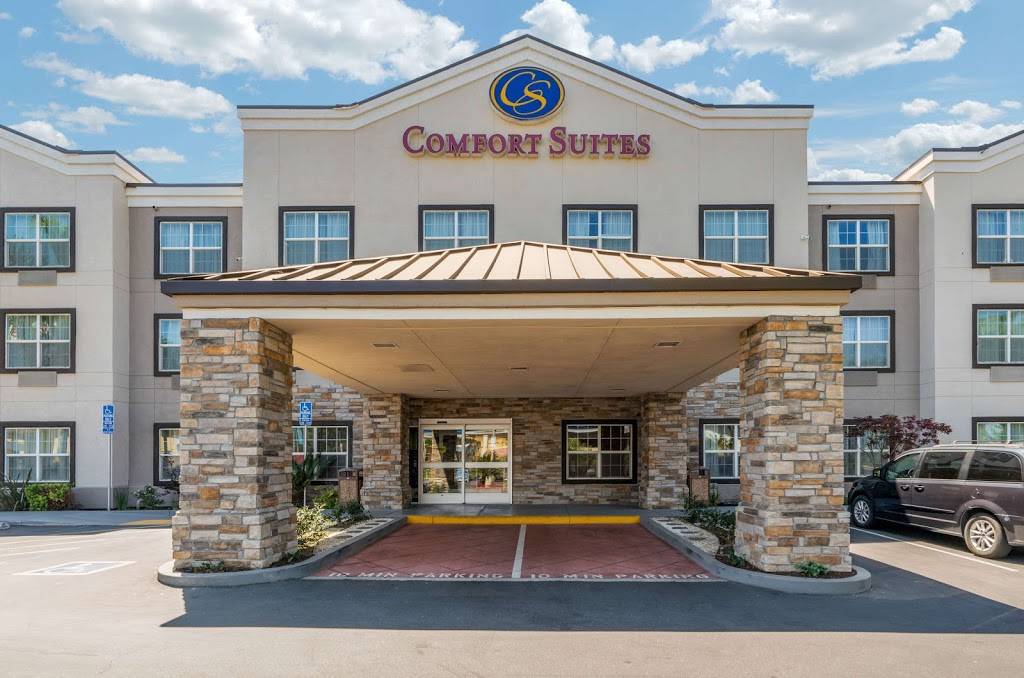 Comfort Suites Downtown Sacramento | 226 Jibboom St, Sacramento, CA 95814, USA | Phone: (916) 446-9400