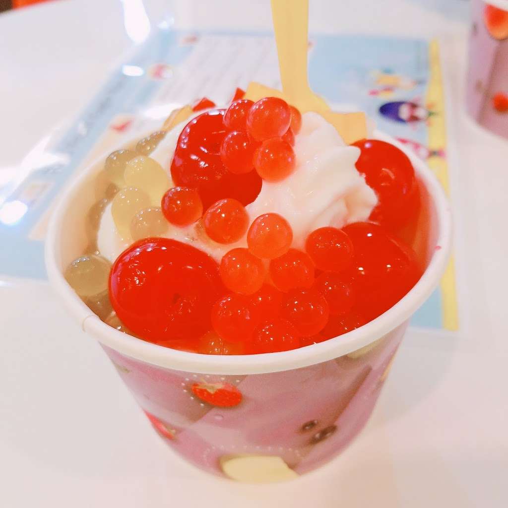 Tutti Frutti Frozen Yogurt & Ice Cream | 6037 N Fry Rd Ste 156, Katy, TX 77449, USA | Phone: (281) 345-1422