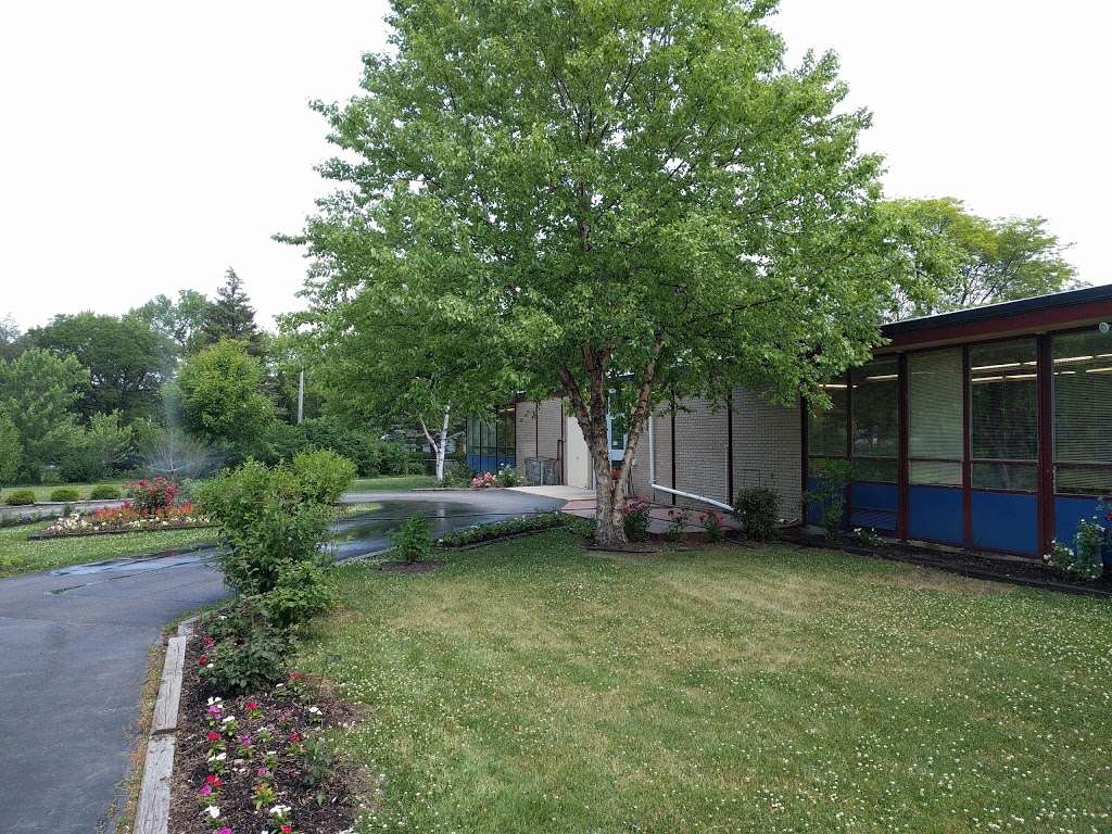 Creative Montessori Learning Center | 550 S Edgewood Ave, Lombard, IL 60148, USA | Phone: (630) 620-5505