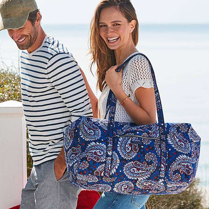 Vera Bradley Factory Outlet | 100 Premium Outlets Dr Suite 750, Blackwood, NJ 08012, USA | Phone: (856) 221-8445