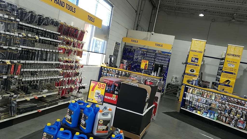 NAPA Auto Parts - Genuine Parts Company | 1225 W Roosevelt Rd, West Chicago, IL 60185 | Phone: (630) 293-1300