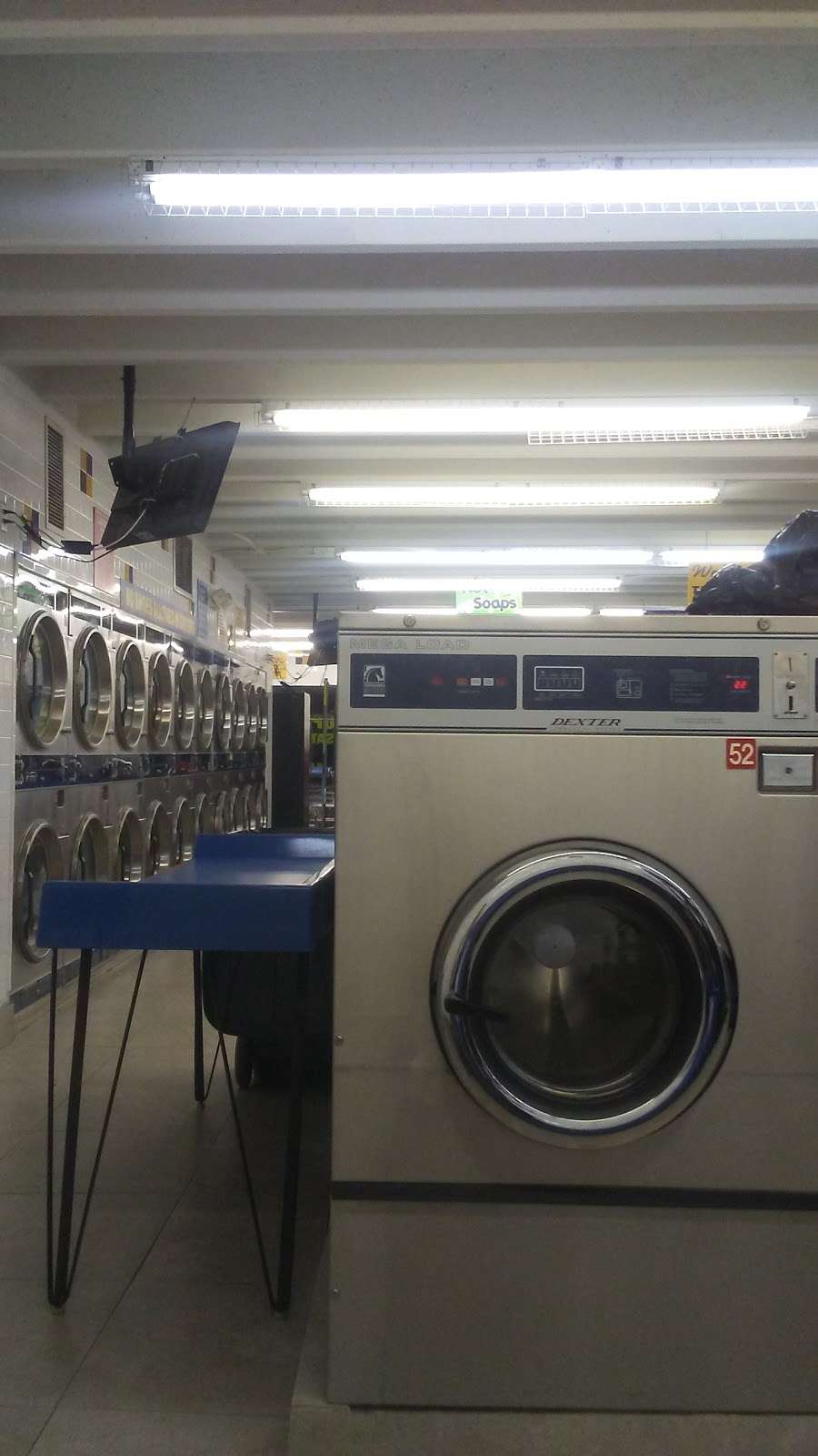 Laundry Time Laundromat | 4360 Lake Worth Rd, Lake Worth, FL 33461, USA | Phone: (561) 439-9995