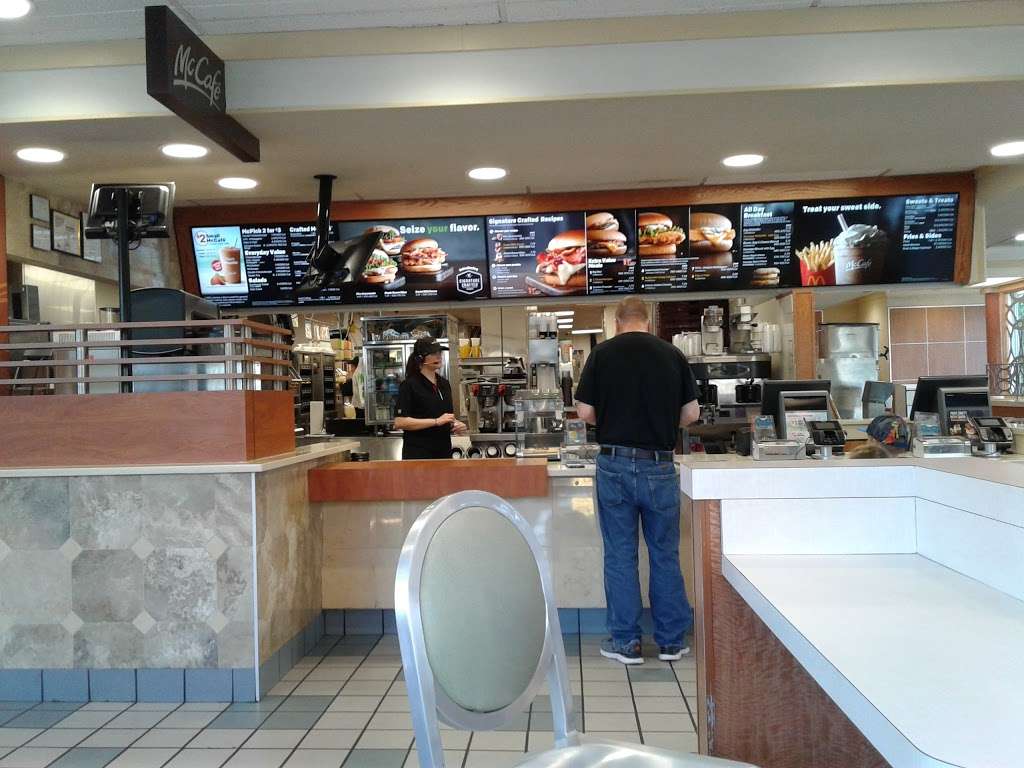 McDonalds | 5370 Perkiomen Ave, Reading, PA 19606, USA | Phone: (610) 582-5556