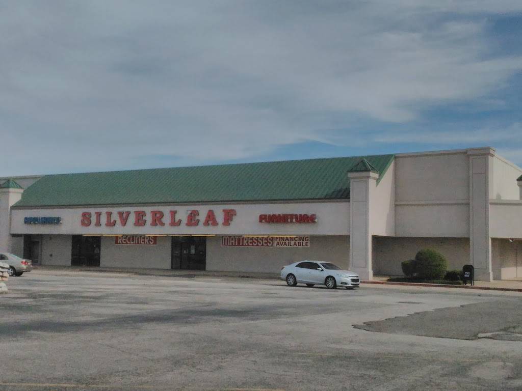 Silverleaf Furniture Store | 1260 N Eastern Ave, Moore, OK 73160, USA | Phone: (405) 799-2629