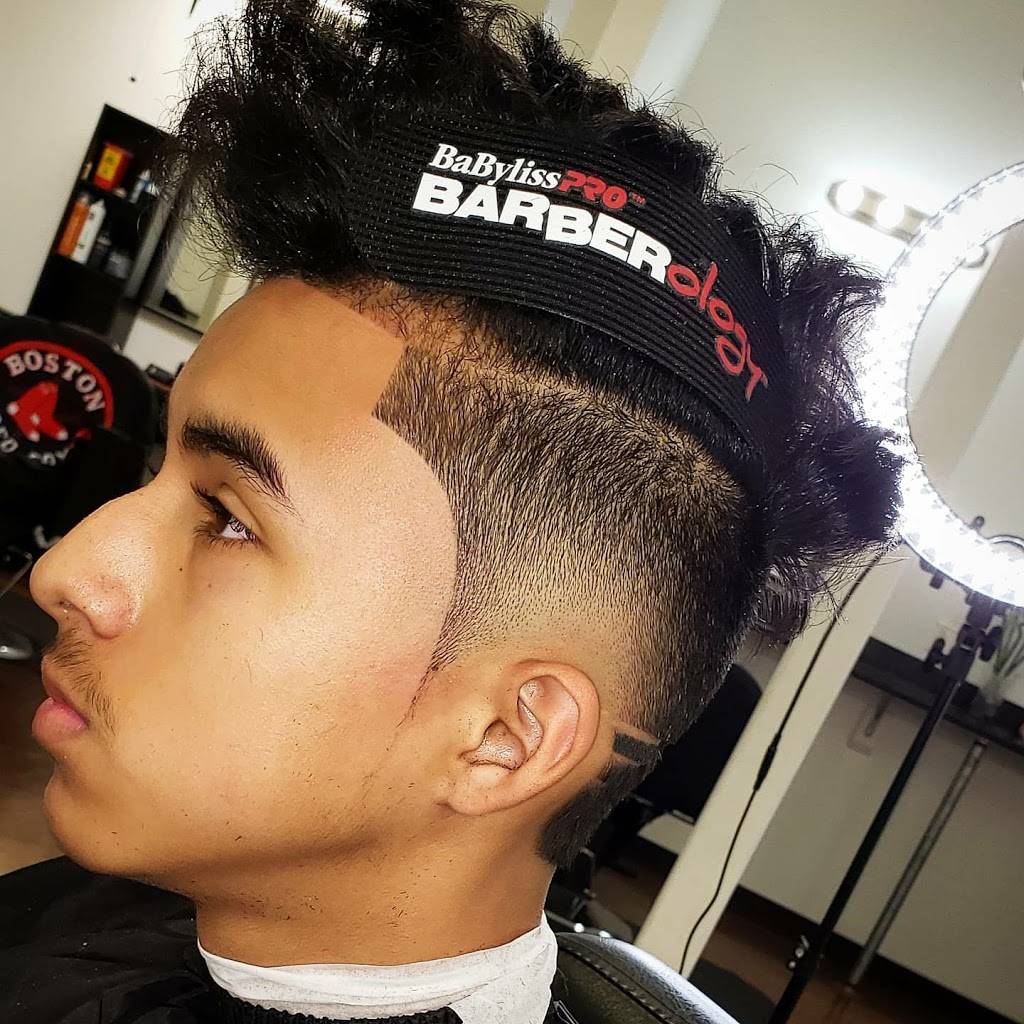 Evelinas Barbershop | 1596 W Orange Blossom Trail, Apopka, FL 32712, USA | Phone: (321) 662-3367