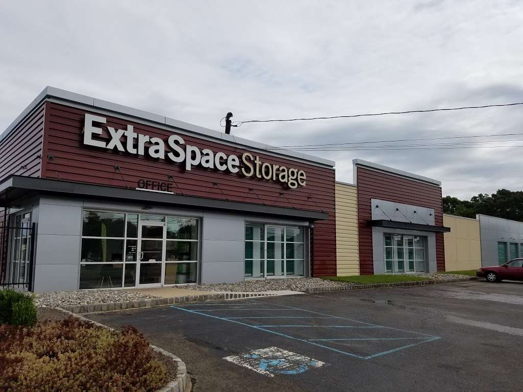 Extra Space Storage | 2540 County Rd 516, Old Bridge Township, NJ 08857, USA | Phone: (732) 679-3900