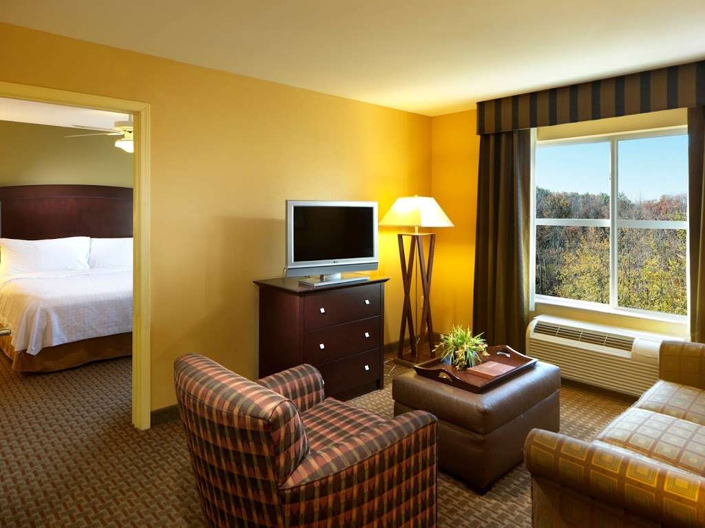 Homewood Suites by Hilton Dover - Rockaway | 2 Commerce Center Dr, Dover, NJ 07801, USA | Phone: (973) 989-8899