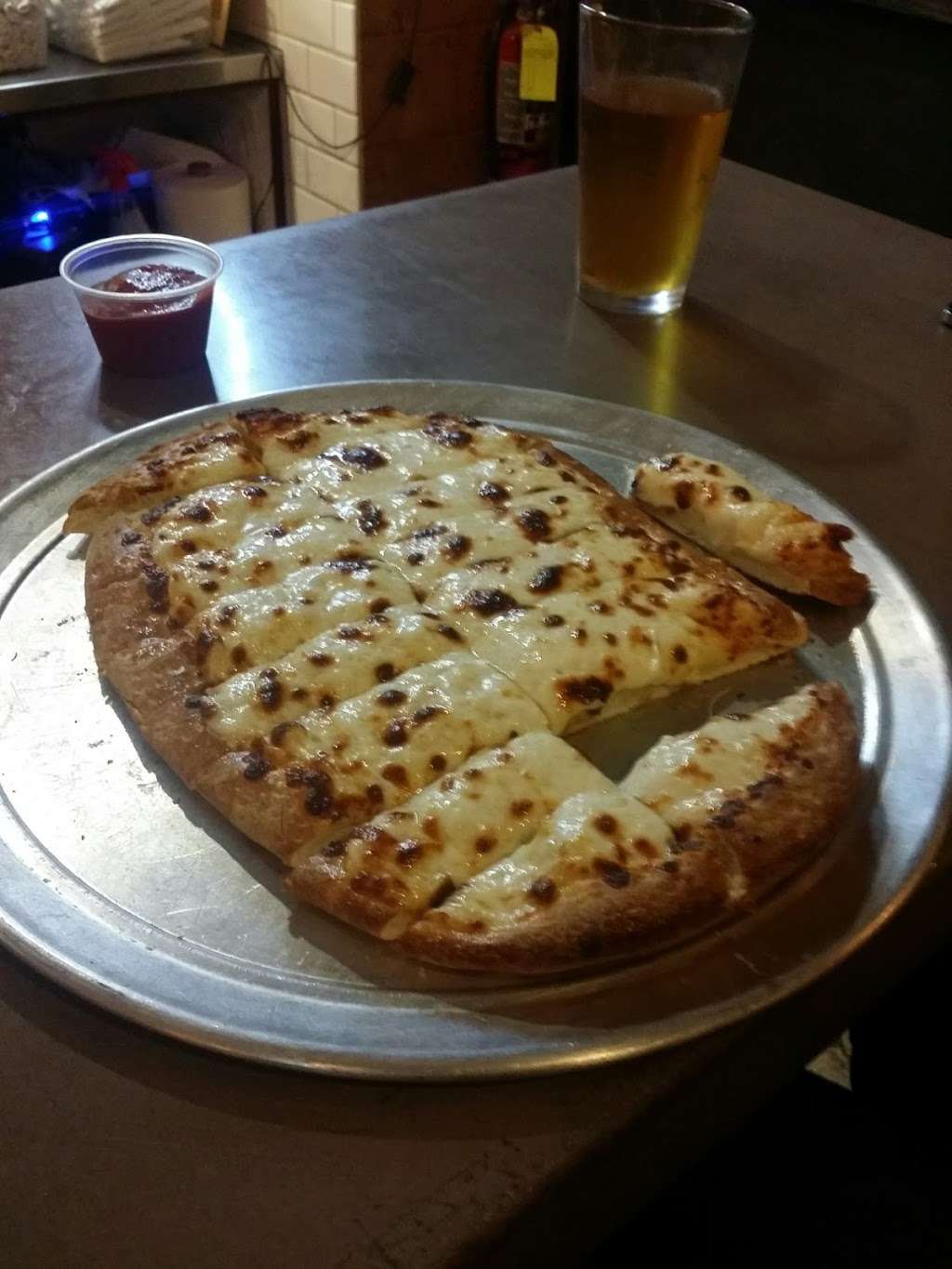 Shanes Pizza and Pints | 1523 San Elijo Rd #109, San Marcos, CA 92078, USA | Phone: (760) 798-0522