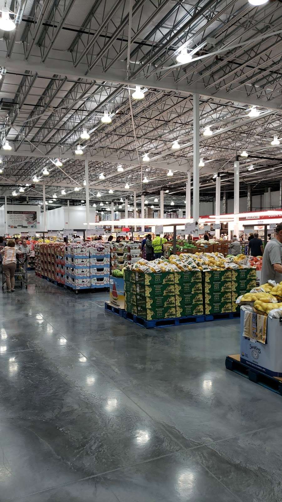 Costco wholesale | 2300 NE 151st St, North Miami, FL 33181, USA