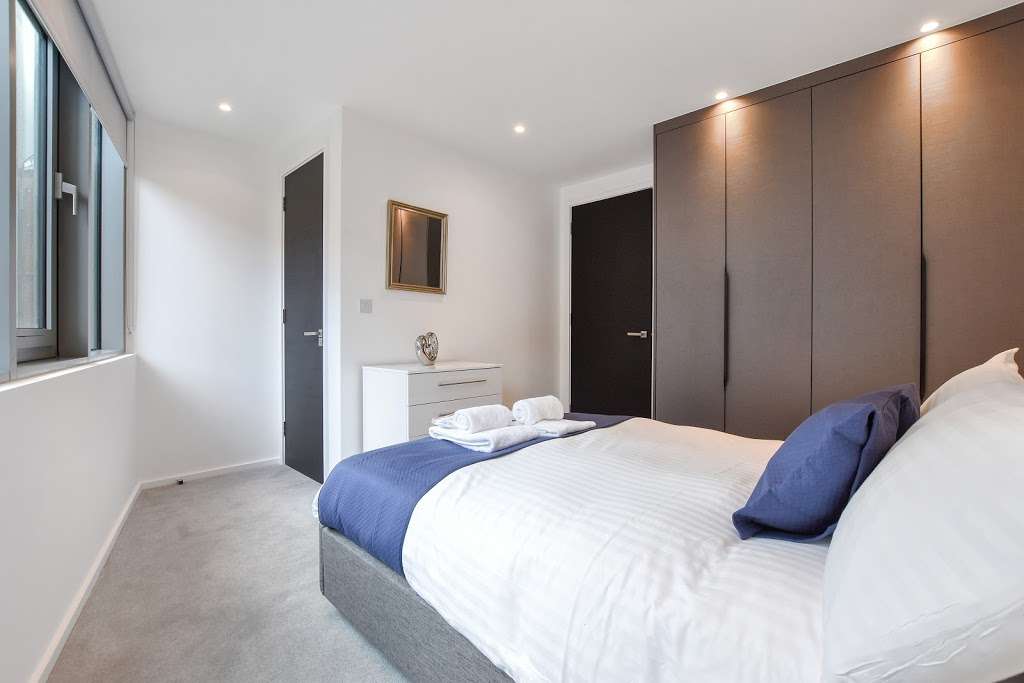 Citadel Apartments Hoxton | 99 East Rd, Hoxton, London N1 6AQ, UK | Phone: 020 7993 8022