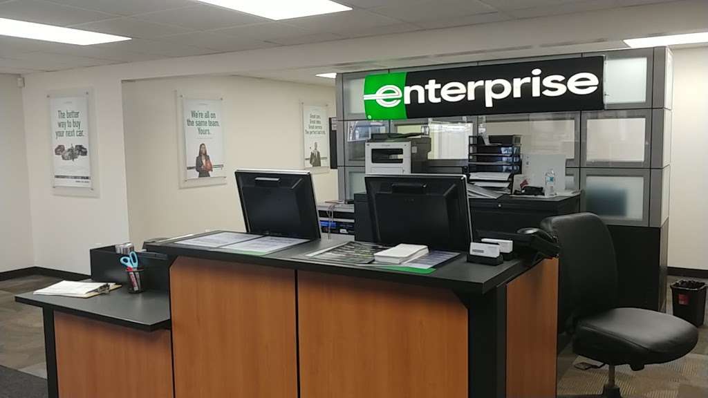 Enterprise Rent-A-Car | 301 Pine Street, Dickinson, TX 77539 | Phone: (281) 337-7677