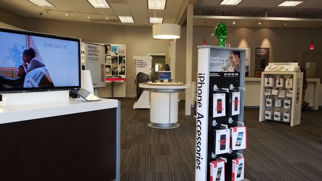 Verizon | 23105 Three Notch Rd, California, MD 20619, USA | Phone: (301) 863-9094