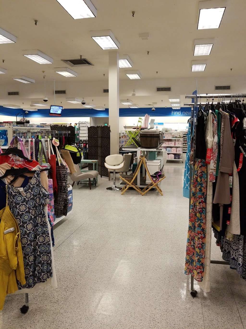 Ross Dress for Less | 820 E Alosta Ave, Azusa, CA 91702, USA | Phone: (626) 969-2557