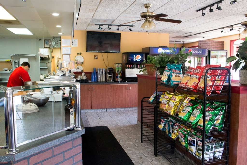 Papa Marks Pizza & Grill | 3875 Horseshoe Pike, Honey Brook, PA 19344, USA | Phone: (610) 273-3434