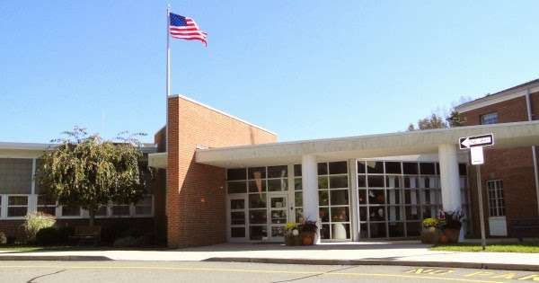 Mendham Township Elementary School | 18 W Main St, Brookside, NJ 07926, USA | Phone: (973) 543-7107
