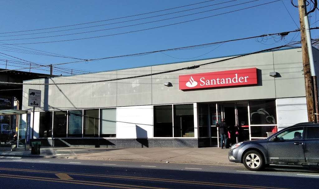 Santander Bank | 301 Avenue U, Brooklyn, NY 11223, USA | Phone: (718) 946-0900