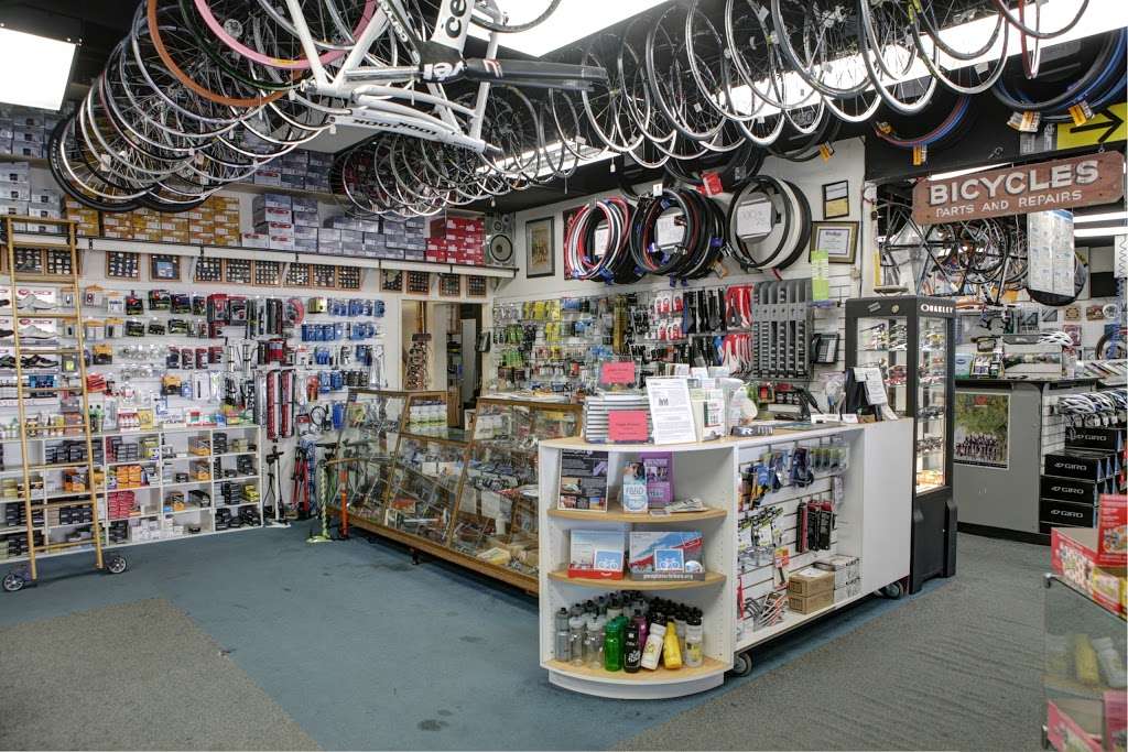 Cupertino Bike Shop | 10625 S Foothill Blvd, Cupertino, CA 95014 | Phone: (408) 255-2217