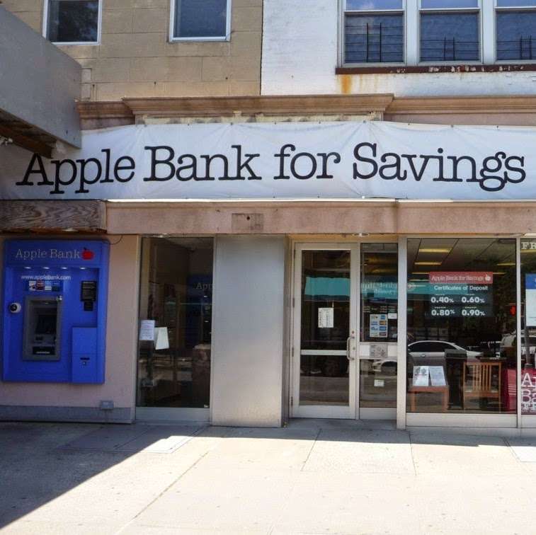 Apple Bank | 326 Court St, Brooklyn, NY 11231, USA | Phone: (718) 237-6449