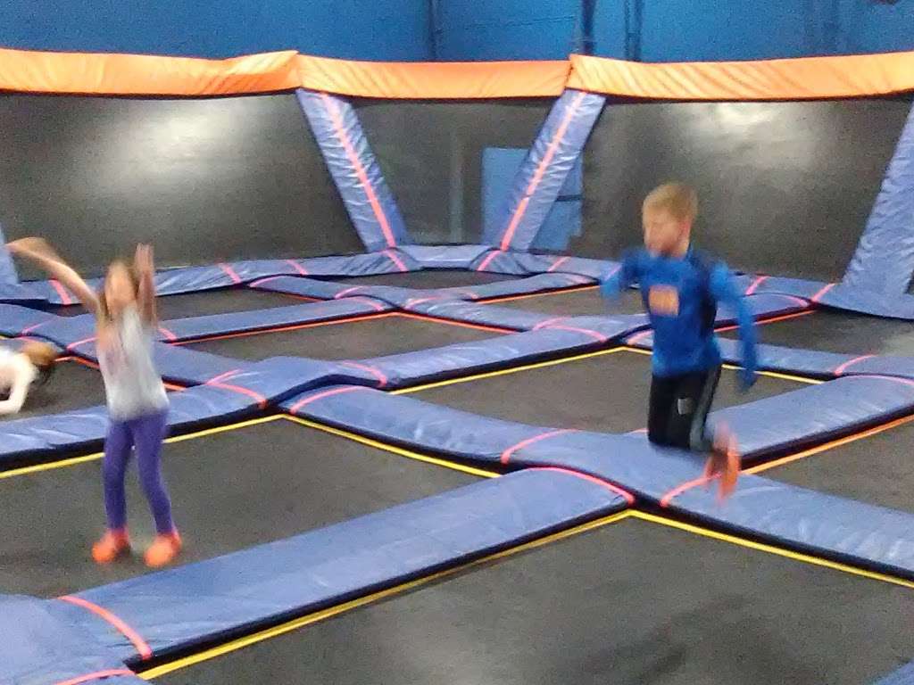 Sky Zone Trampoline Park | 851 Columbia Rd STE 172, Plainfield, IN 46168 | Phone: (317) 268-3200