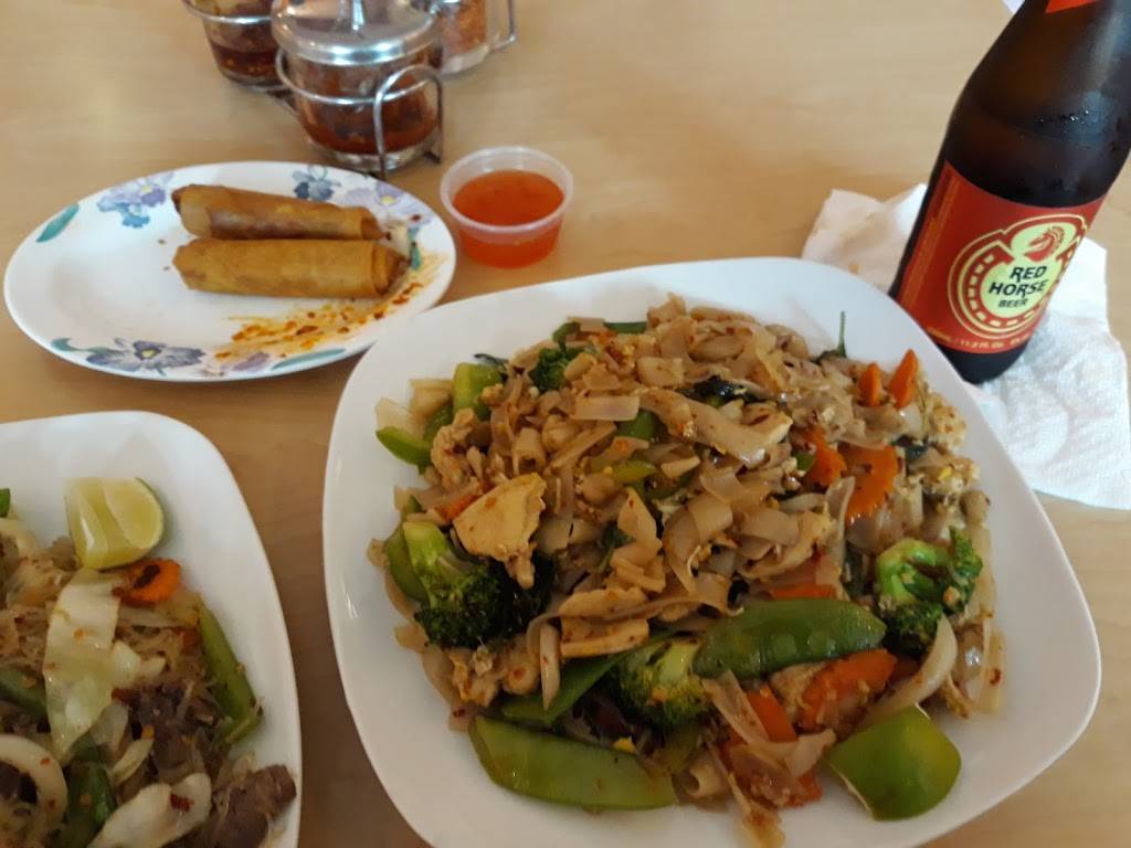 Manila Thai Restaurant | 1540 Wells Rd #11, Orange Park, FL 32073, USA | Phone: (904) 579-4507
