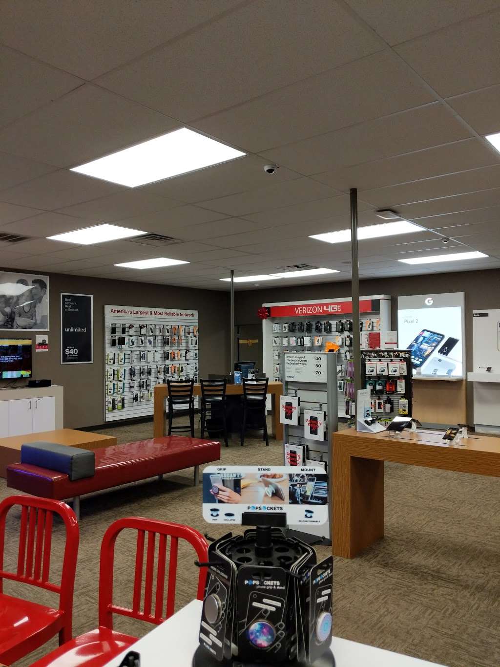 Verizon Authorized Retailer, TCC | 239 N Dupont Hwy, Smyrna, DE 19977 | Phone: (302) 653-8183