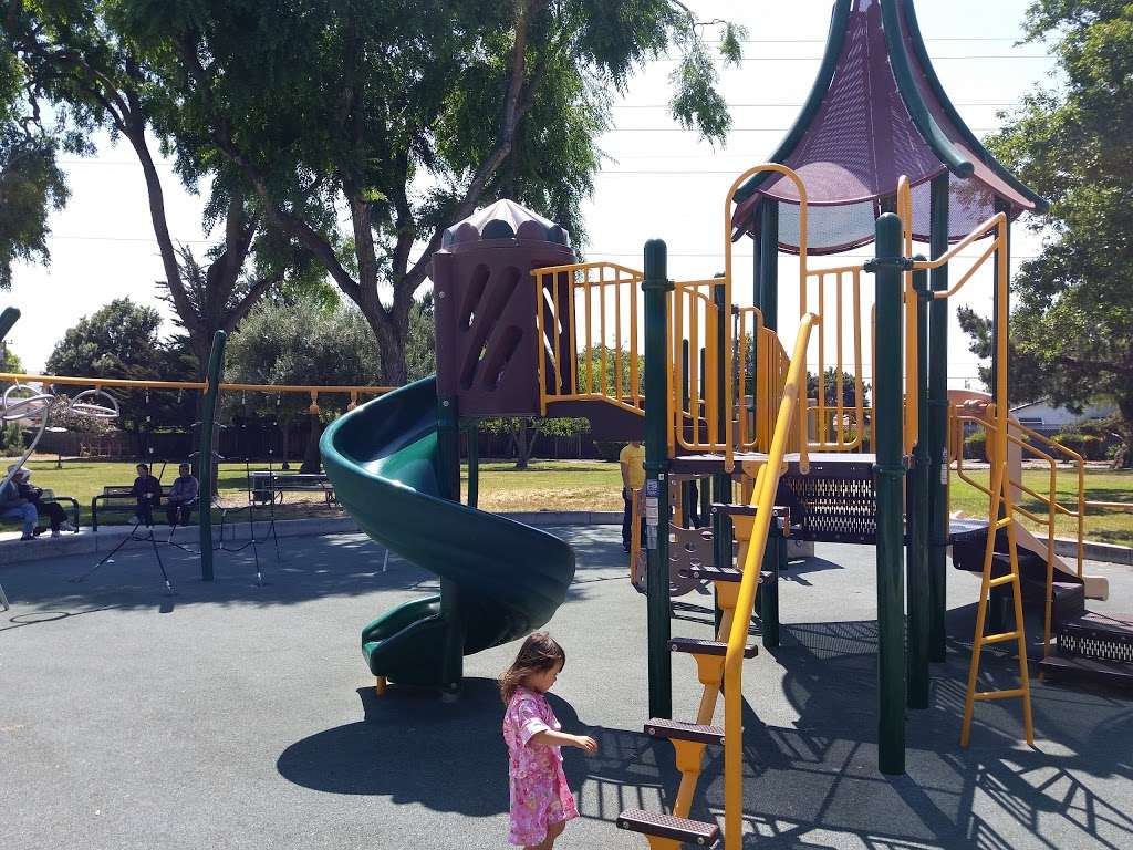 Blacow Park | 40404 Sundale Dr, Fremont, CA 94538, USA | Phone: (510) 494-4300