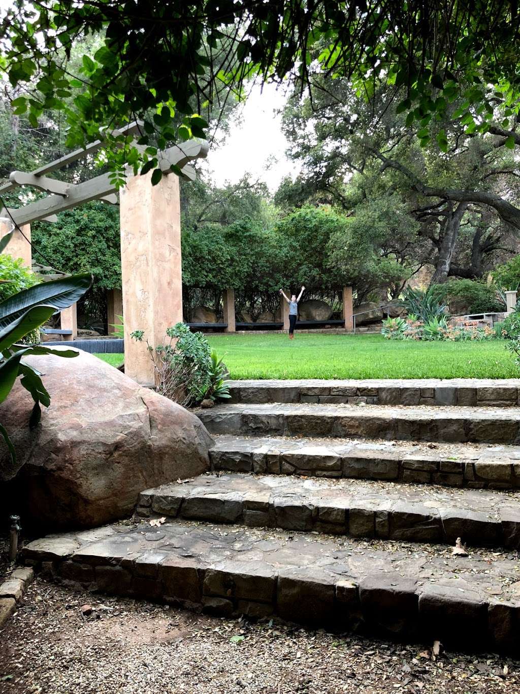 Taft Ojai Gardens | 2162 Baldwin Rd, Ojai, CA 93023, USA | Phone: (805) 649-2333